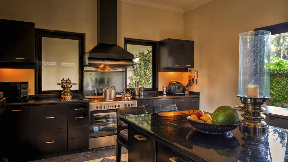The Ylang Ylang - Equipped Kitchen